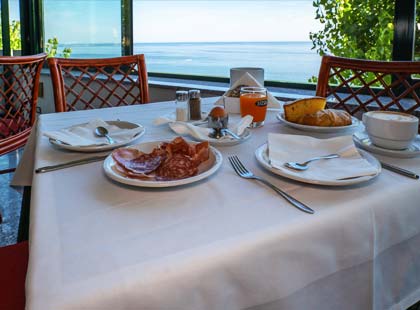 Breakfast with a sea view